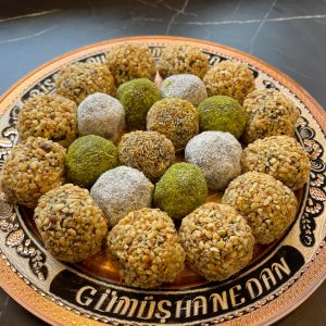 Hindistan Cevizli Atom